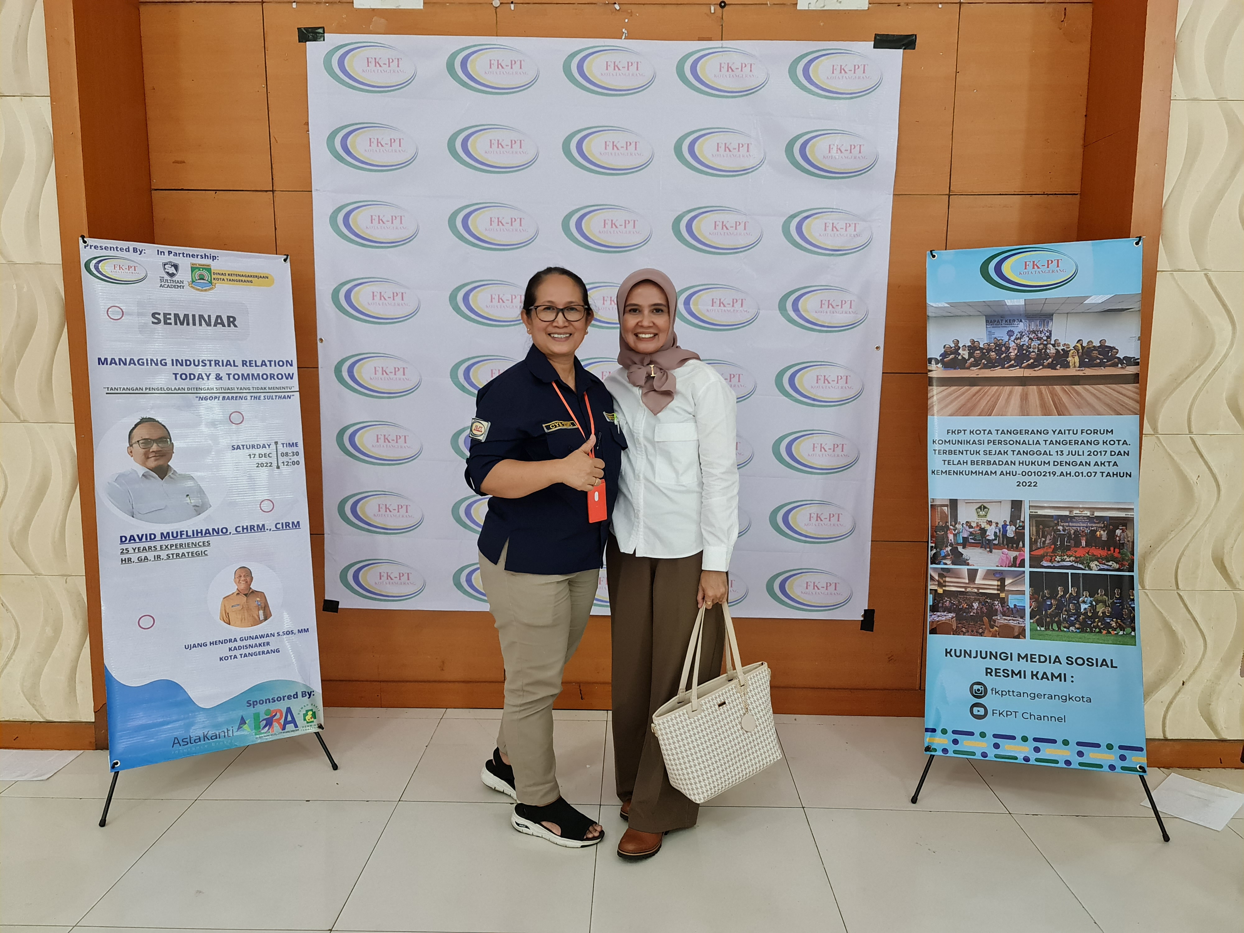 Foto galeri Seminar Managing Industrial Relation (17 Desember 2022)