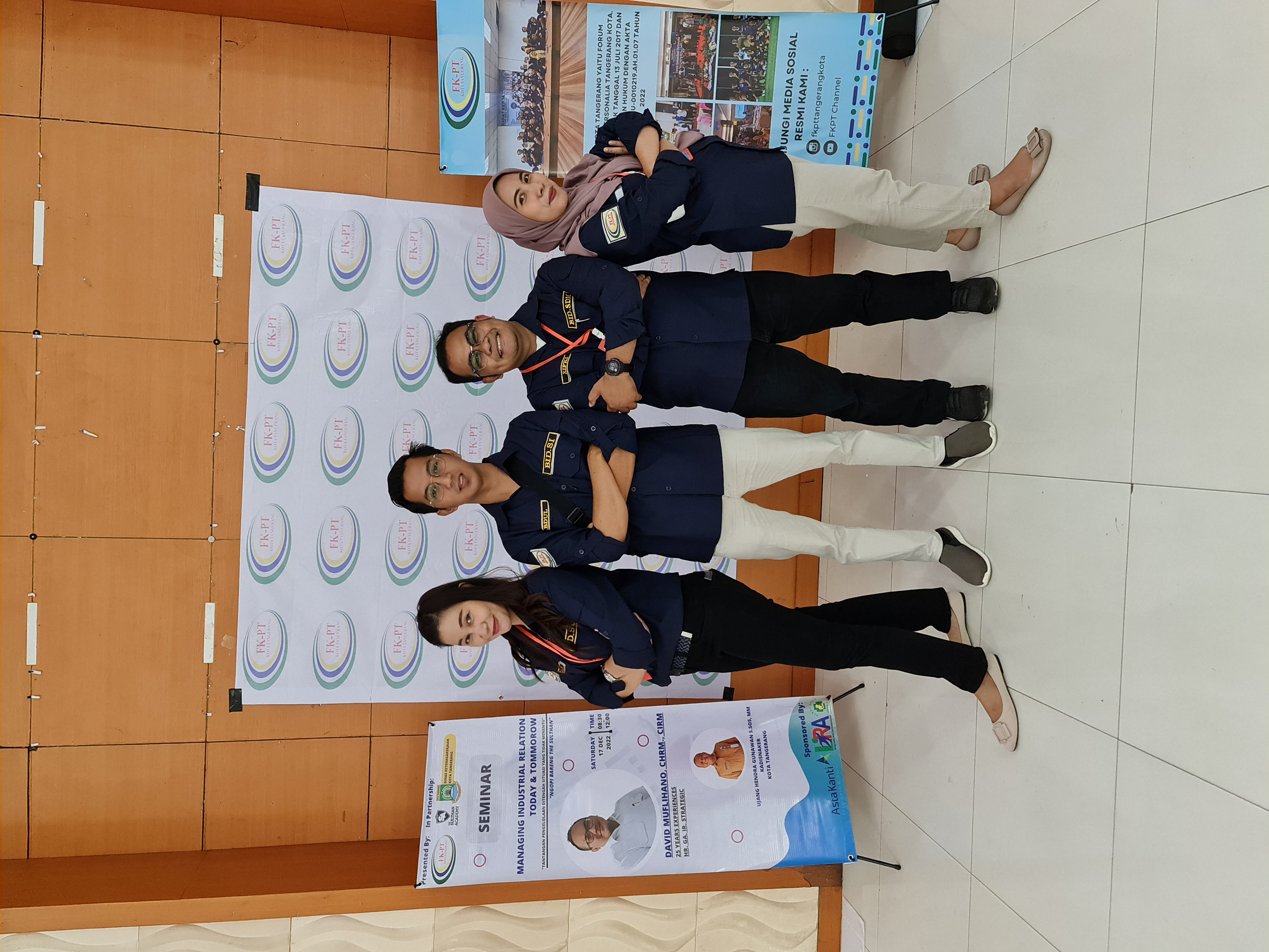 Foto galeri Seminar Managing Industrial Relation (17 Desember 2022)