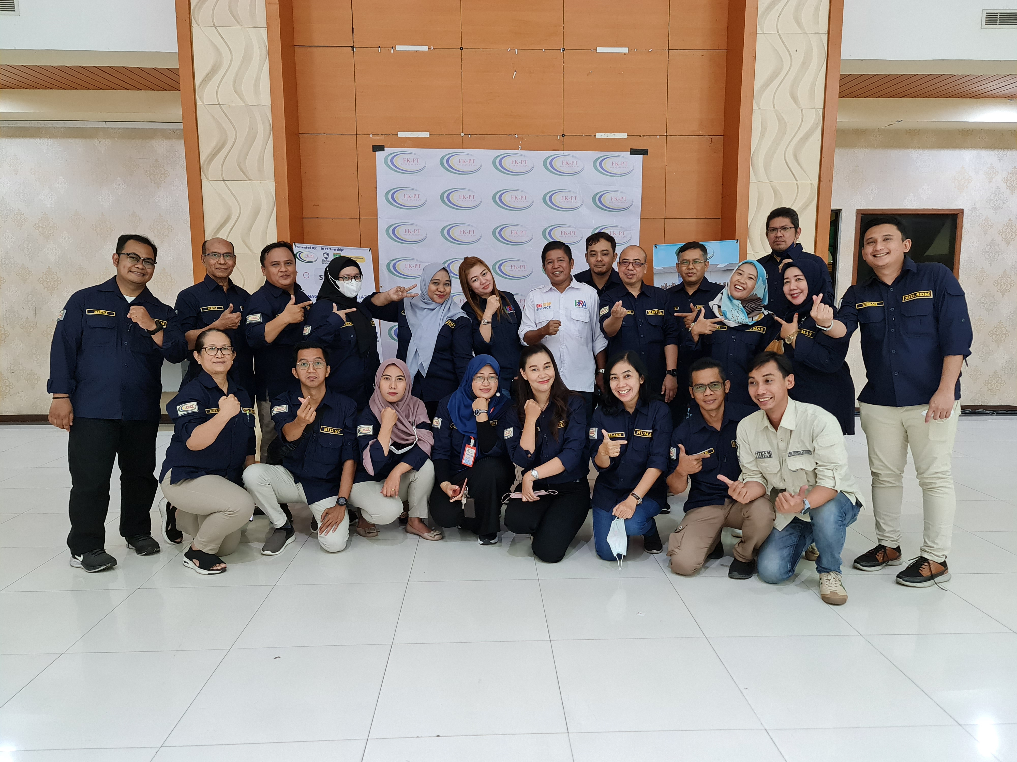Foto galeri Seminar Managing Industrial Relation (17 Desember 2022)