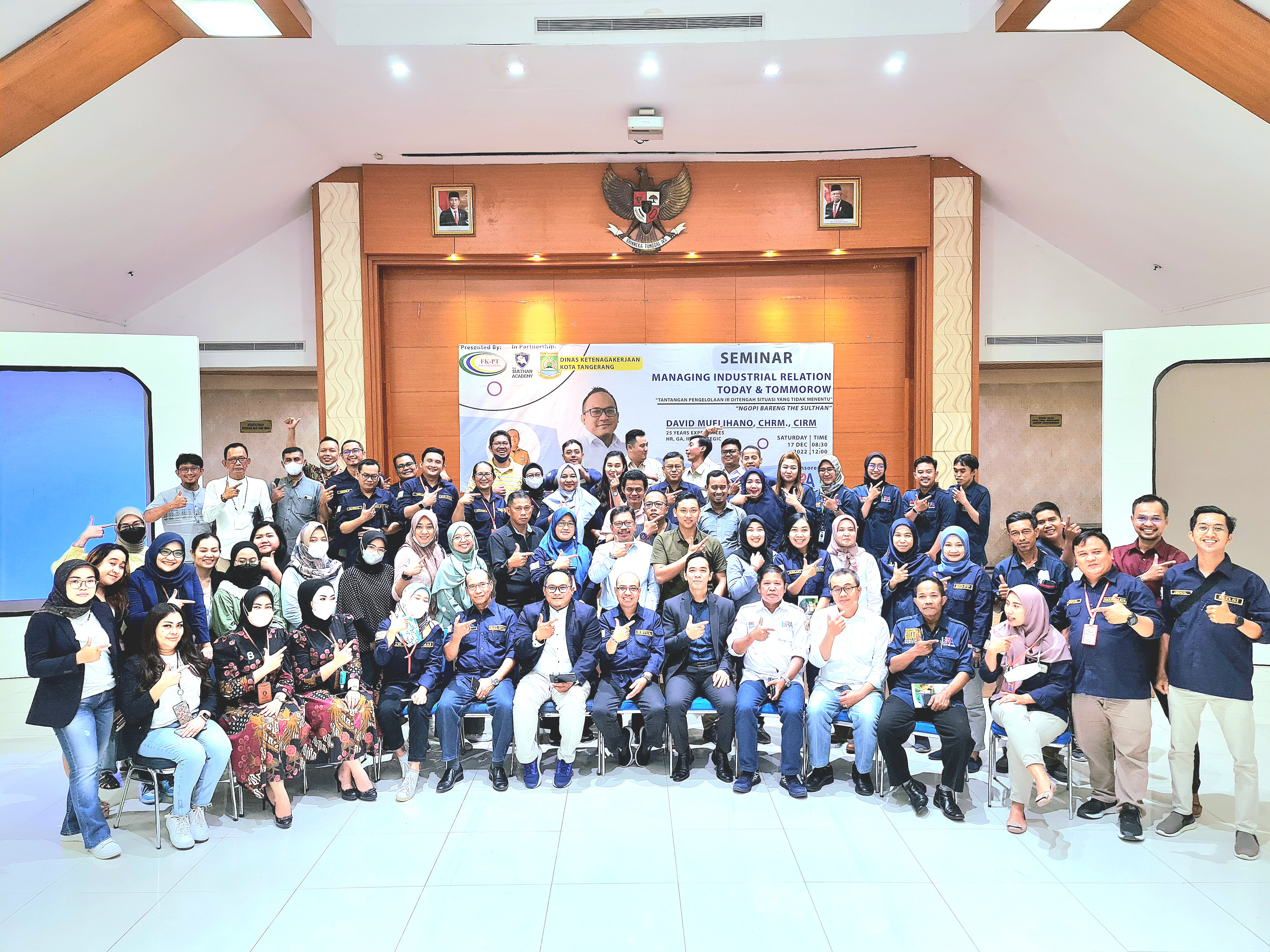 Foto galeri Seminar Managing Industrial Relation (17 Desember 2022)