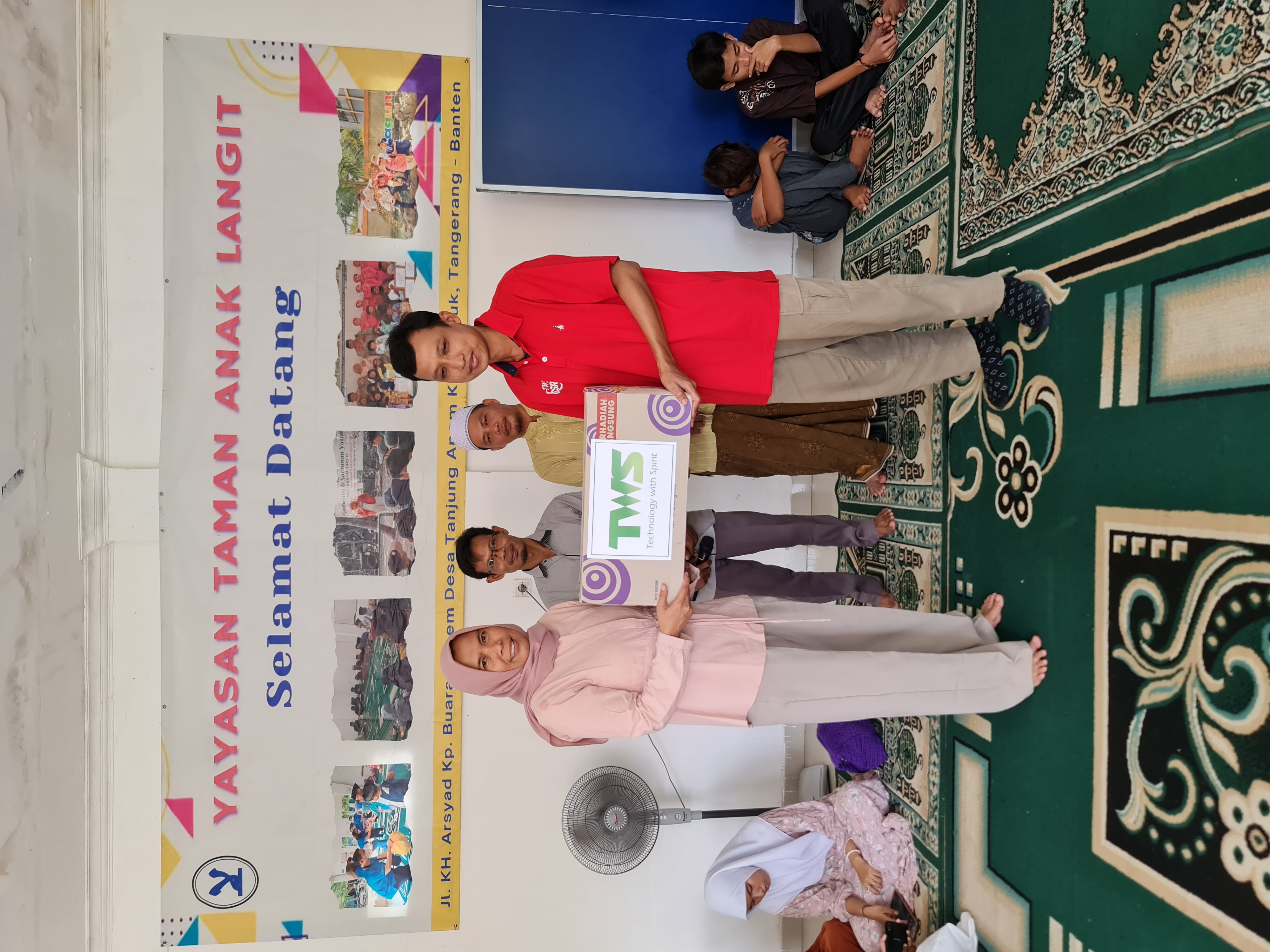Foto galeri Dari FKPT utk Yayasan Taman Anak Langit