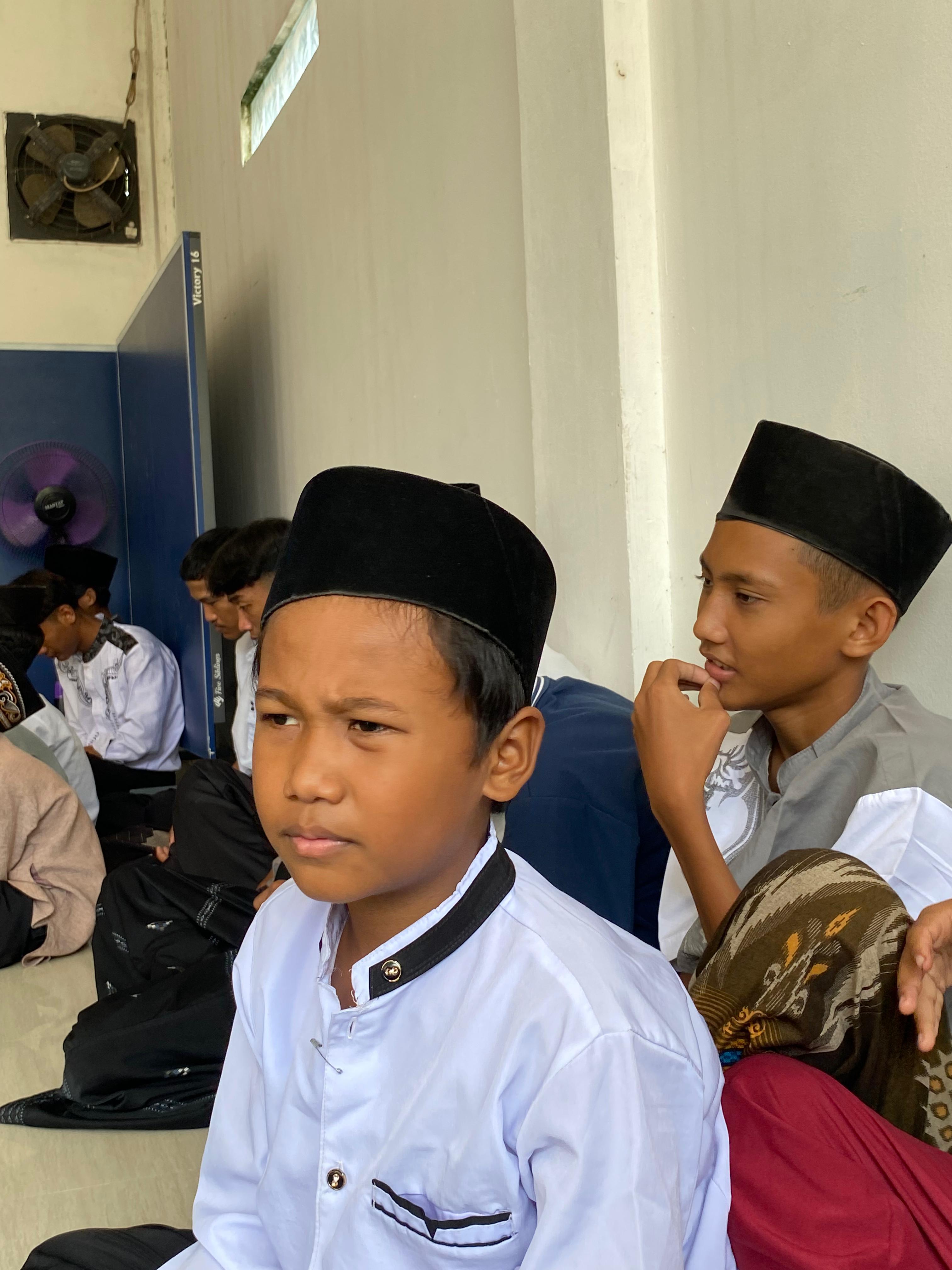 Foto galeri Dari FKPT utk Yayasan Taman Anak Langit