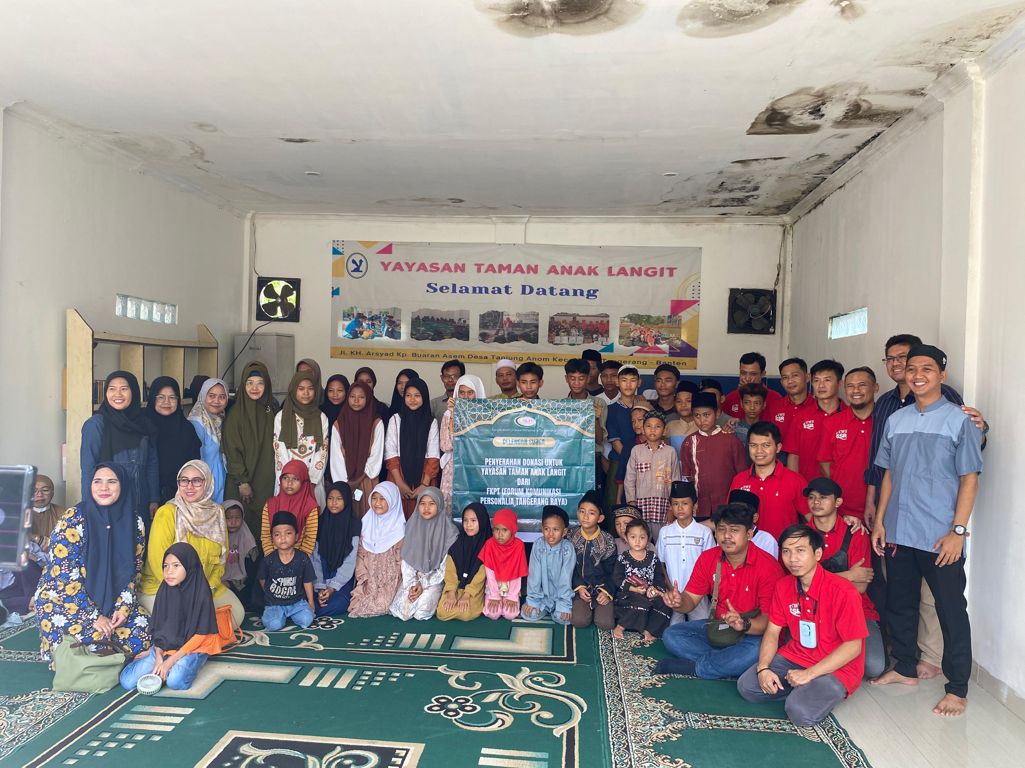 Foto galeri Dari FKPT utk Yayasan Taman Anak Langit