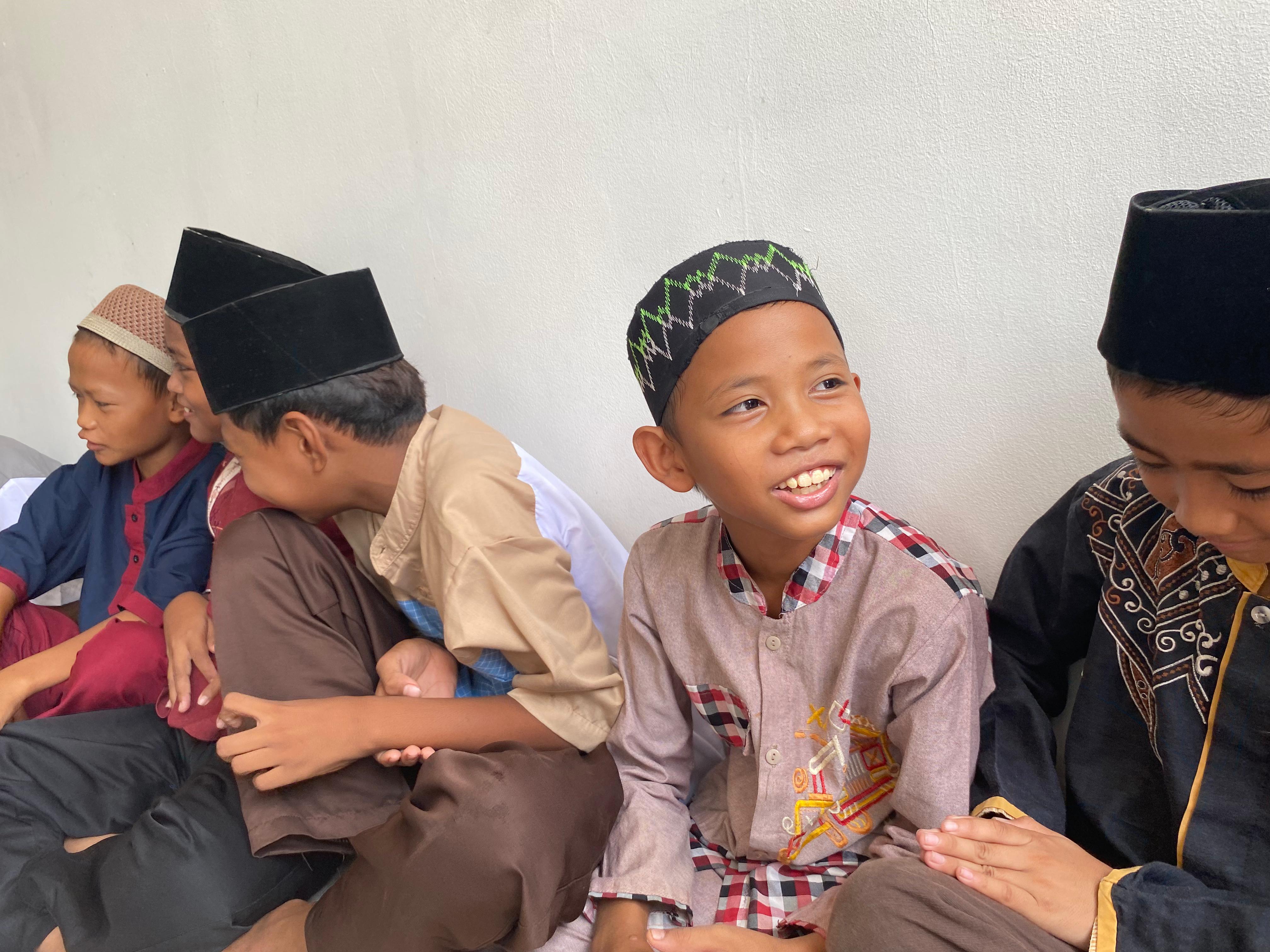 Foto galeri Dari FKPT utk Yayasan Taman Anak Langit